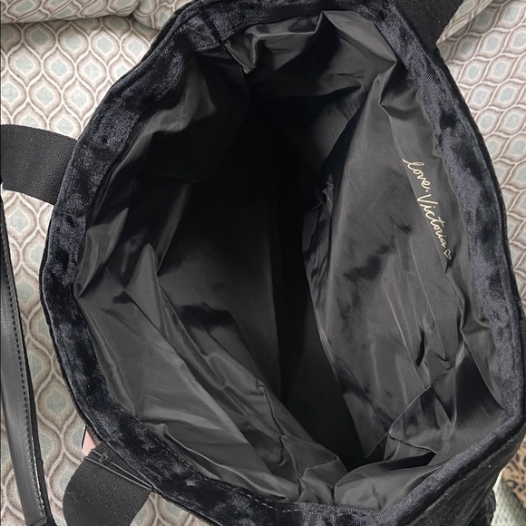 Victoria's Secret Tote NWT - Picture 4 of 7
